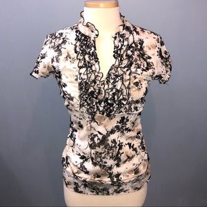 Ruffle Front Top 👌🏼